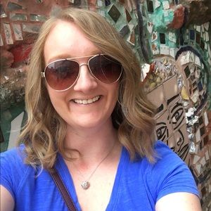 Meet your Posher, Jessica